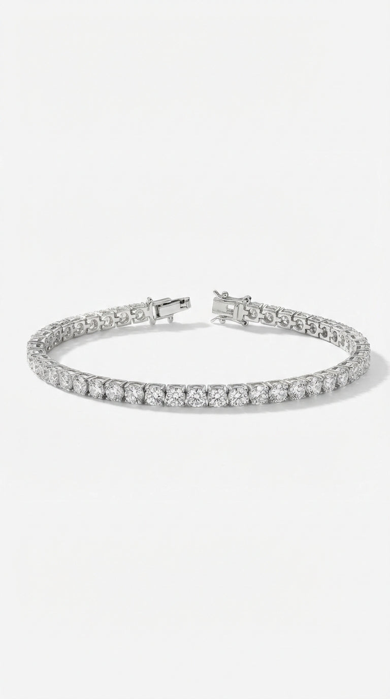 The Jetsetter Lab Diamond Tennis Bracelet